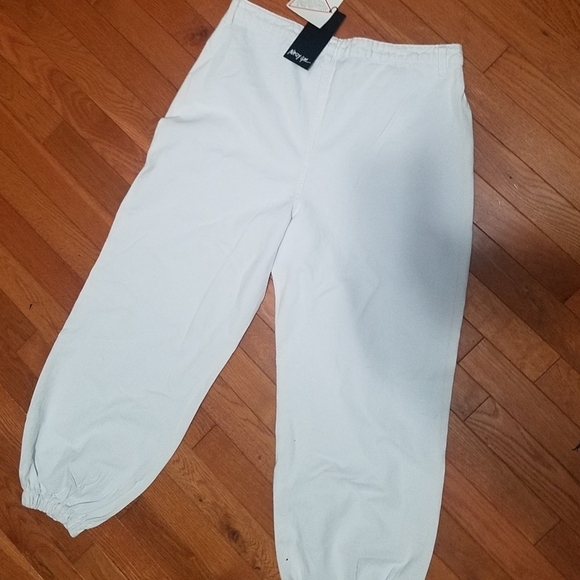Nasty Gal White Denim Cargo Jeans W/elastic Cuff details Sz 10 - Picture 8 of 16